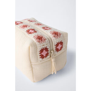 Crochet Texture Toiletry Bag